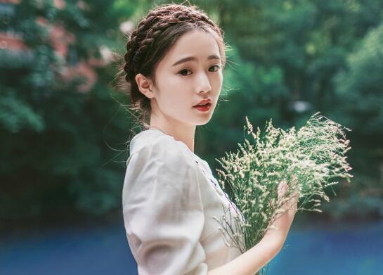 描述时间过得快的优美句子
